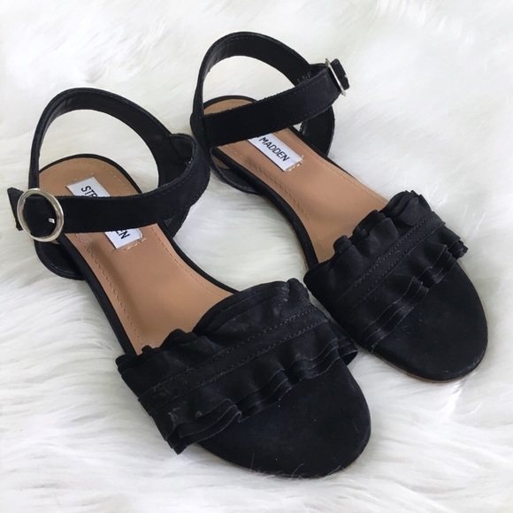 steve madden ruffle sandals